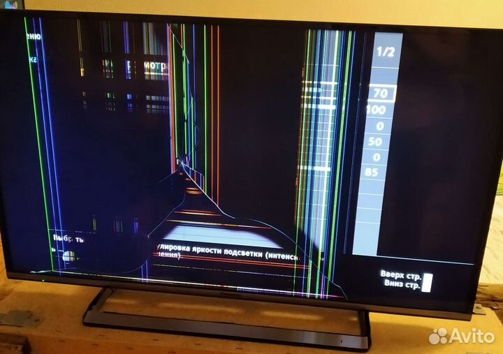 Телевизор Panasonic на запчасти