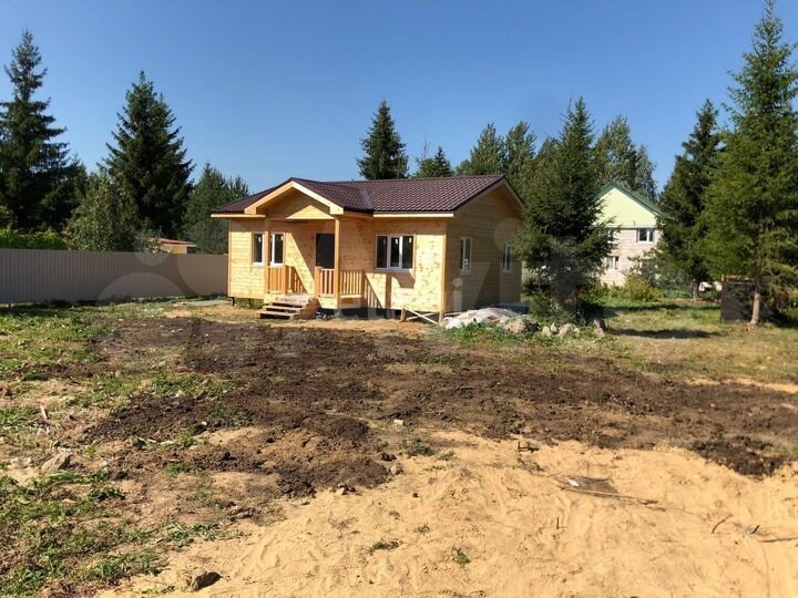 Дом 63 м² на участке 10 сот.