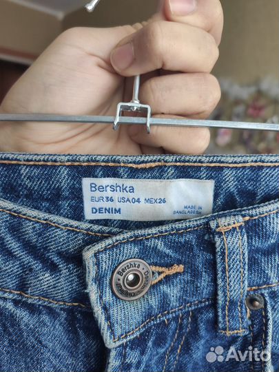 Mom Джинсы bershka женские