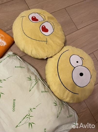 Подушки и одеяла