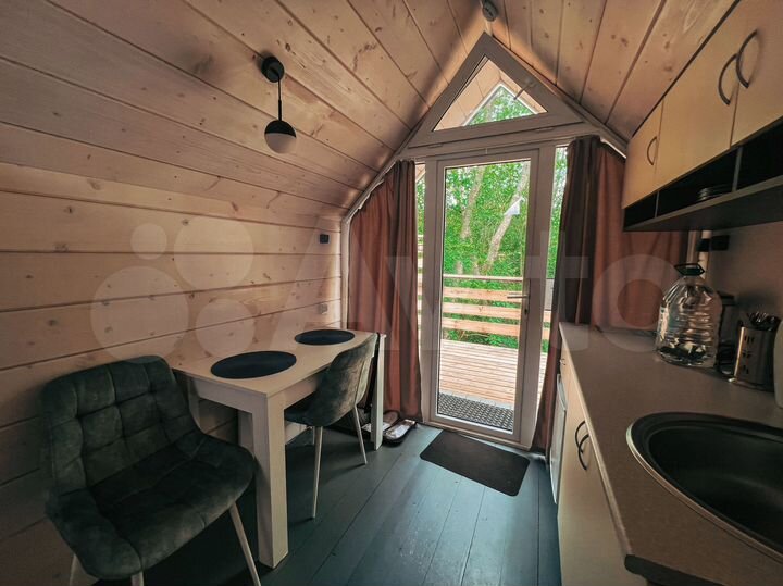 Дом 18 м² на участке 15,5 сот.