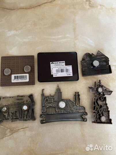 Магниты на холодильник из разных стран