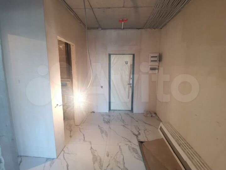 2-к. квартира, 60 м², 4/18 эт.