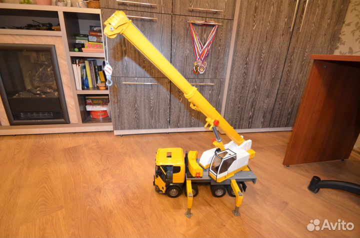 Атомобили Bruder Германия