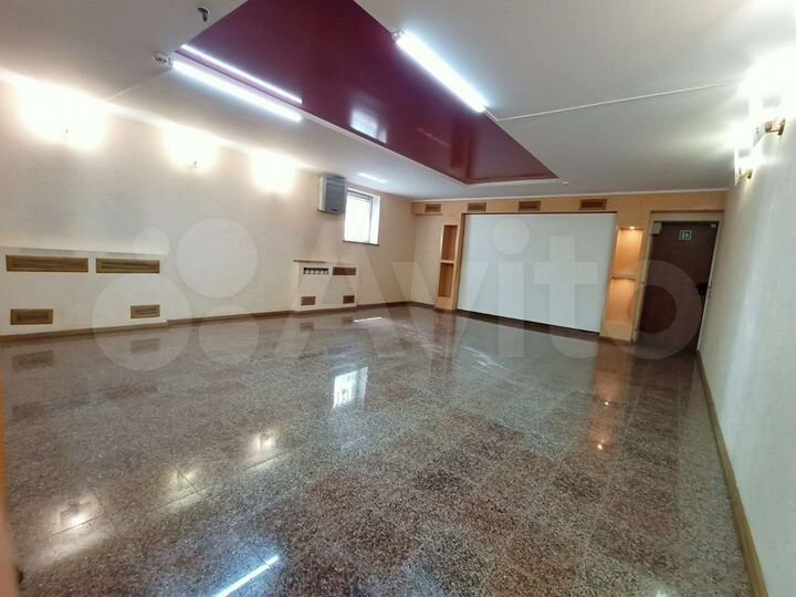 Офис, Услуги или Производство на Острякова, 50 м²