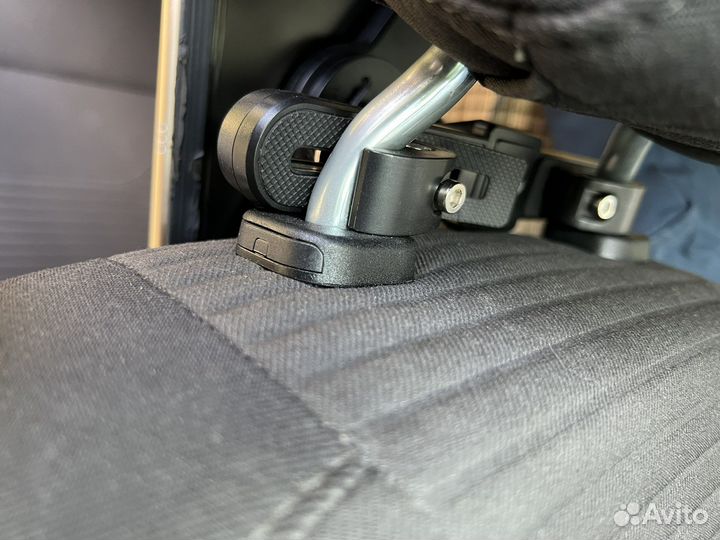 Держатель плашета для авто