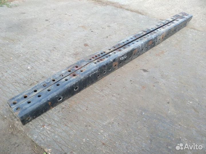 Уголок крепления ссу левый 81427012539 MAN, TGS