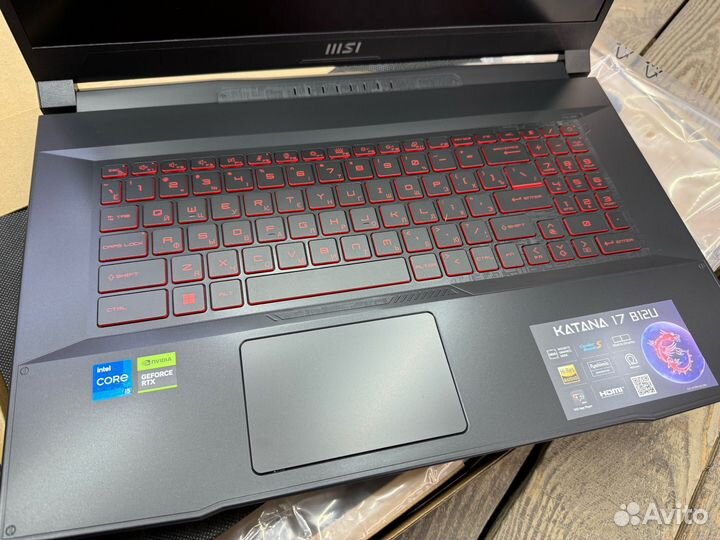 Ноутбук игровой MSI Katana 17,3