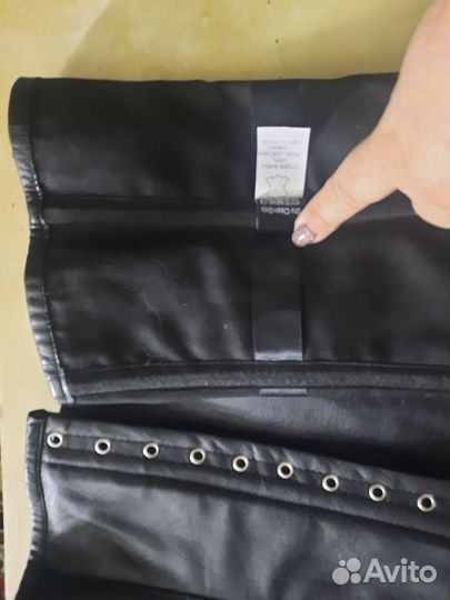 Кожаный корсет