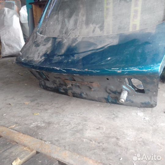 Задняя дверь мазда 626 96 года