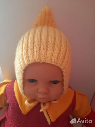 Продаю вязаные шапочки