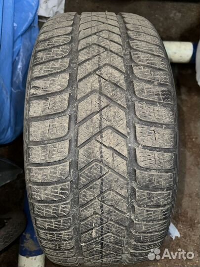 Pirelli Winter Sottozero 3 245/40 R19 98H