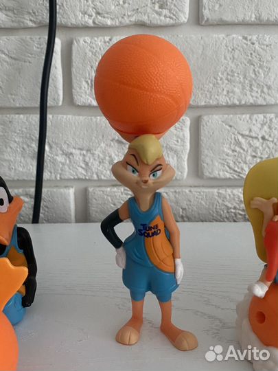 Игрушки McDonald's Space Jam (Looney tunes)