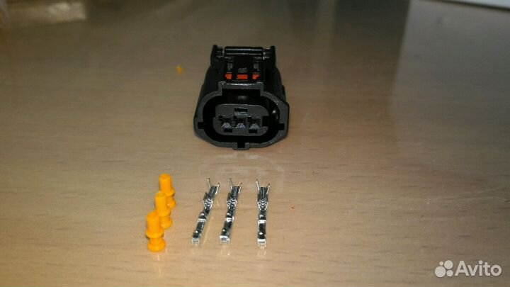 Разъёмы датчика положения кузова Subaru