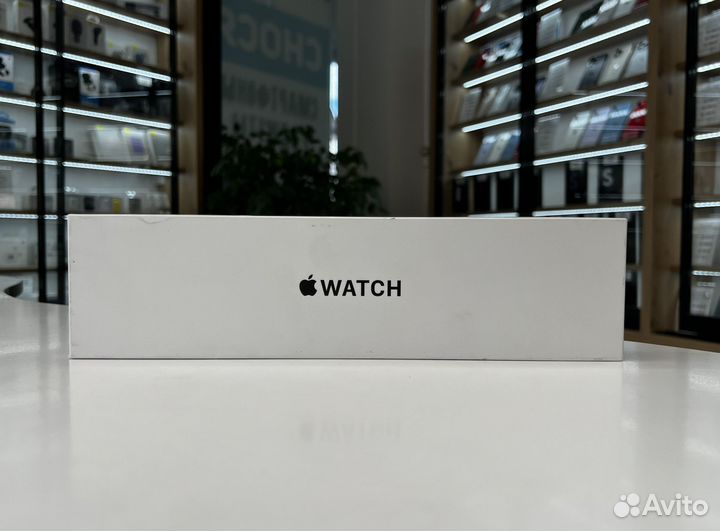 Apple Watch SE (2nd Gen) 2023 40mm Starlight