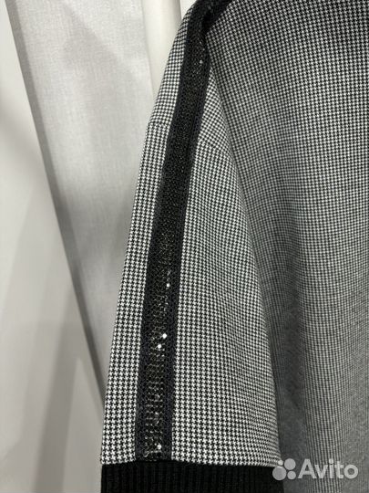 Платье теплое 50