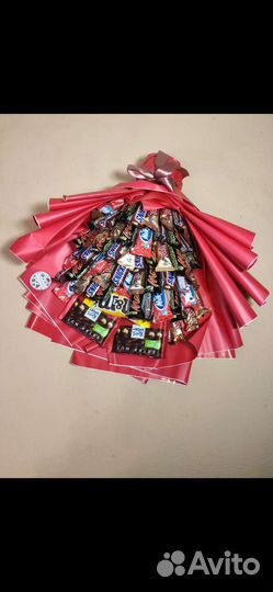 Сладкий букет из конфет