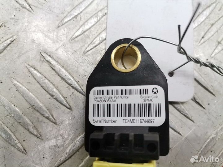 Датчик удара Jeep Patriot 2007