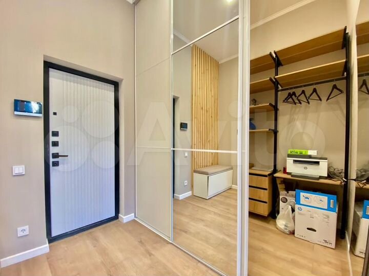 1-к. апартаменты, 37 м², 1/8 эт.