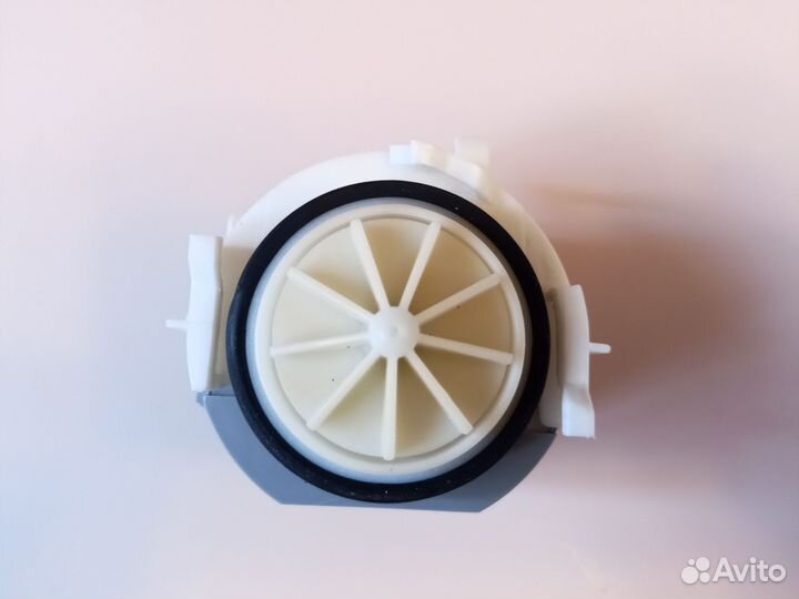 Сливной насос (помпа)посудомоечной машины Bosch