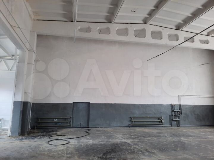 Складское помещение, 800 м²