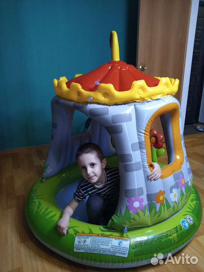 Надувной игровой центр