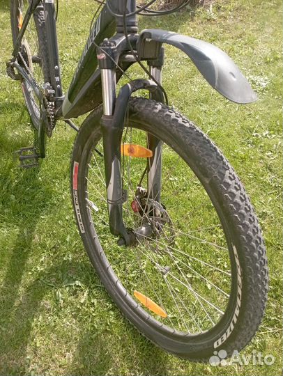 Велосипед specialized