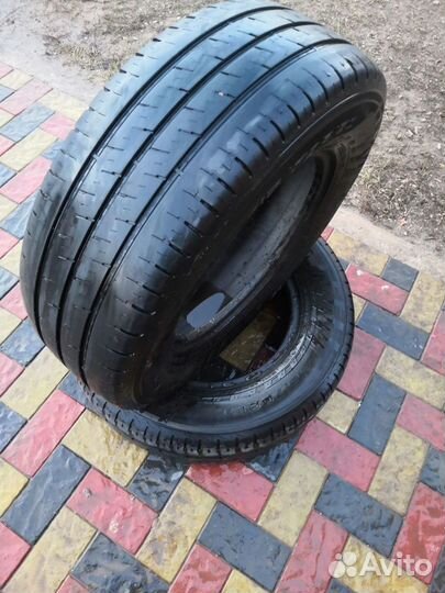 Nokian Tyres Hakka Van 215/70 R15C 107