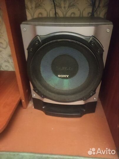 Музыкальный центр sony