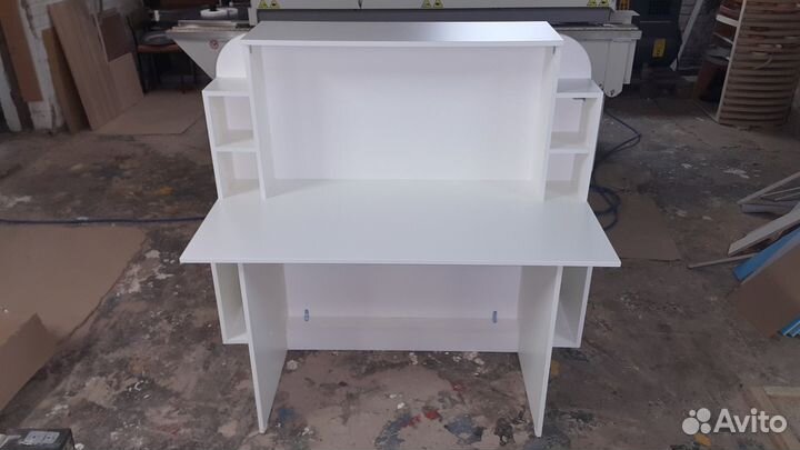 Стойка Ресепшн Офисная для Администратора