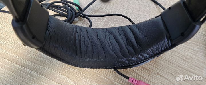 Наушники проводные с микрофоном Defender