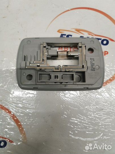 Плафон подсветки салона Honda Cr-V 2.0 R20A 2011