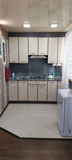 2-к. квартира, 46 м², 3/3 эт.