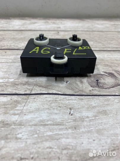 Блок комфорта передний левый Audi A6 4G2 chva 2011