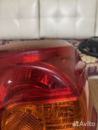 Фонарь правый наружный Toyota LC 200 12-15г