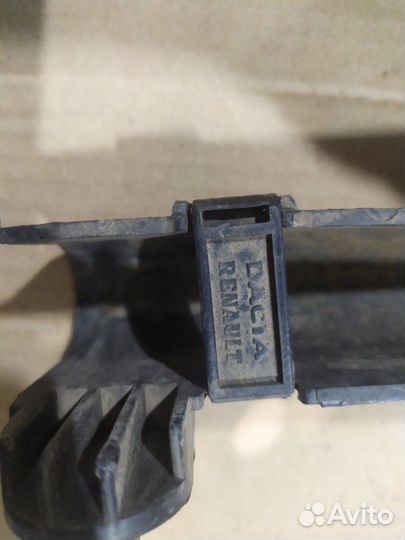 Кожух Nissan Almera G15 K4M 2013