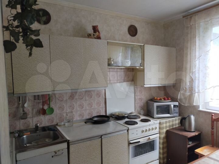 Комната 11,8 м² в 3-к., 1/16 эт.