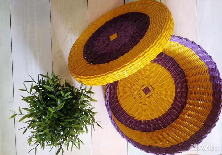Корзина плетеная с крышкой