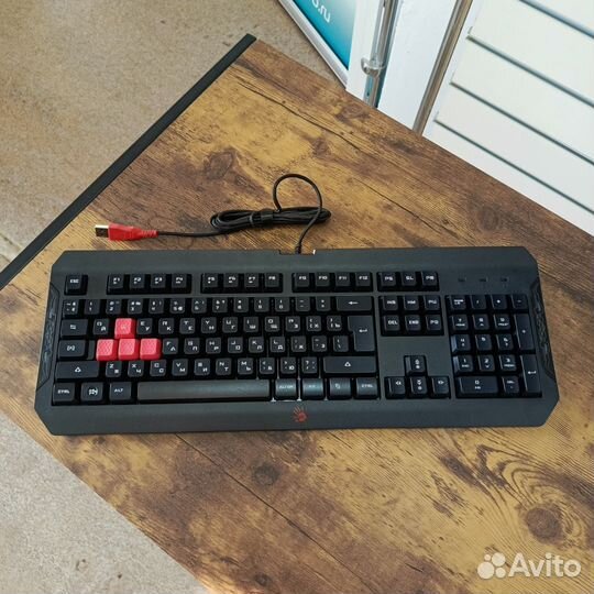 Игровая клавиатура A4Tech Bloody Q100