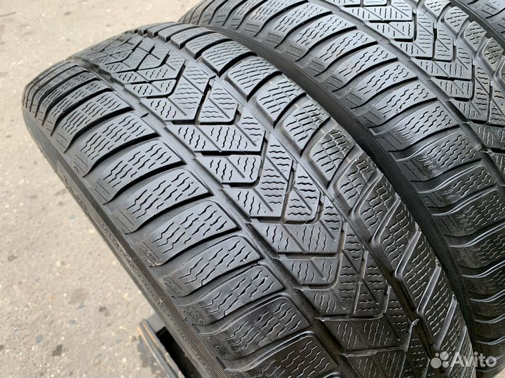 Pirelli Winter Sottozero 3 225/60 R18