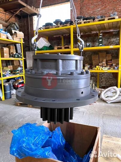 Поворотный редуктор Doosan 170301-00051A