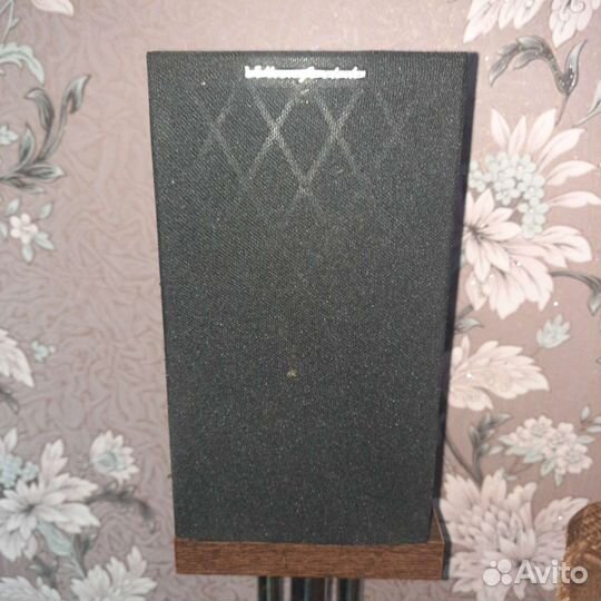 Колонки Wharfedale Obsidian 600 тылы