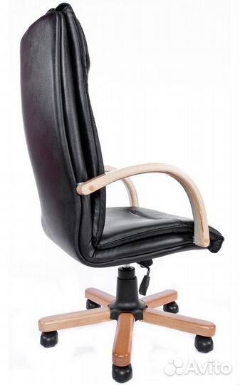 Кресло руководителя Евростиль Артекс Экстра (дерев