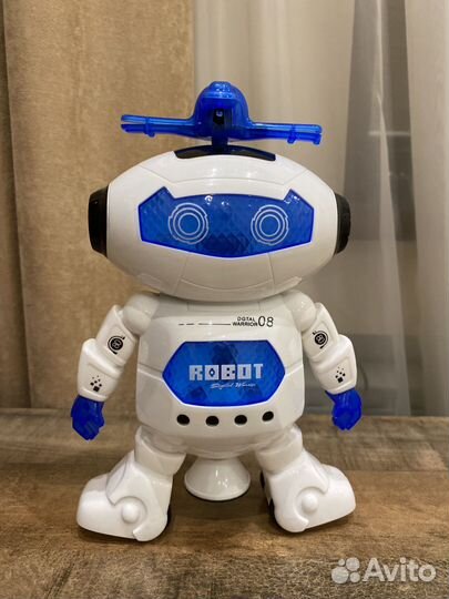Робот для детей. Танцевальный робот