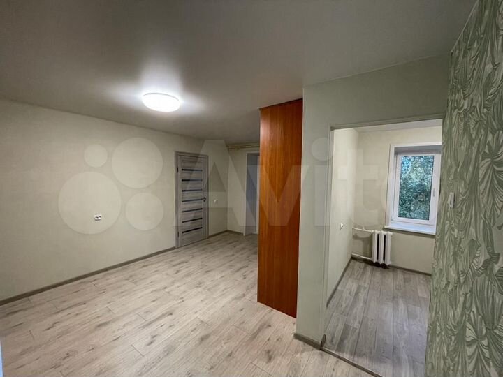 2-к. квартира, 45 м², 4/4 эт.