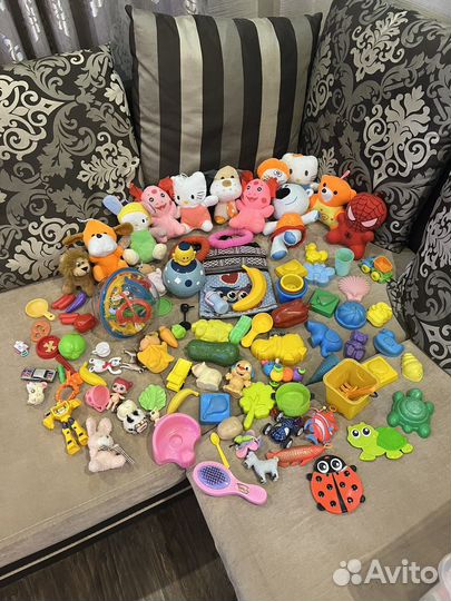 Игрушки пакетом. Цена за все