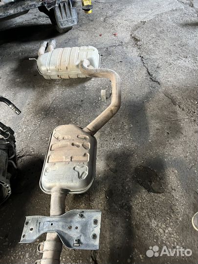 Глушитель VW Tiguan 2.0 08-16 левый руль