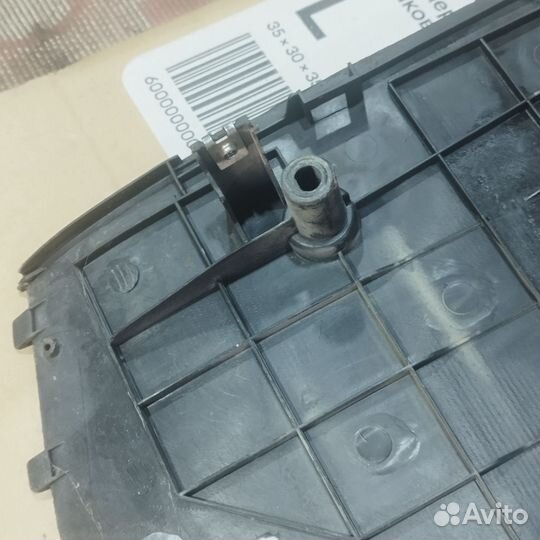 Пластик (пол) Honda Dio AF27