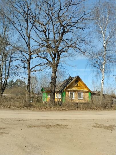 Дом 20 м² на участке 18 сот.