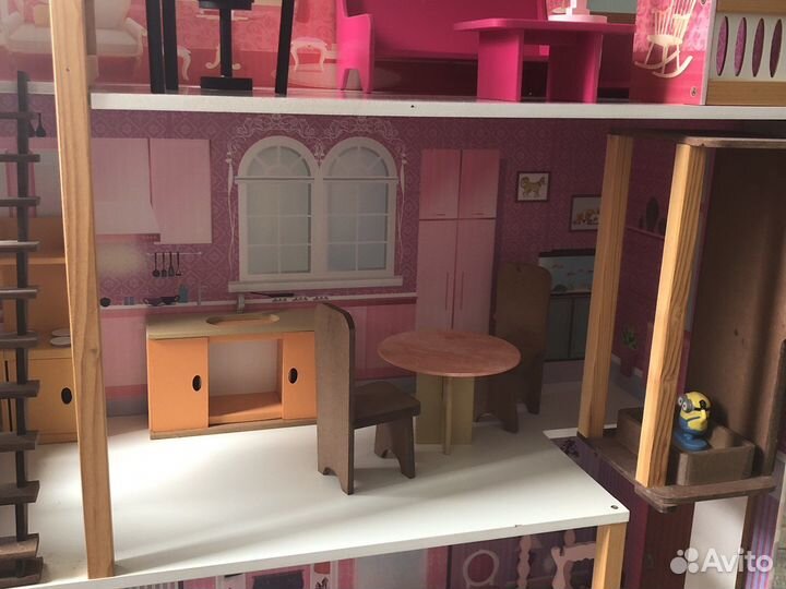 Домик для кукол